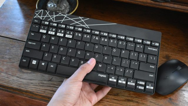 Keyboard and Mouse Multi Mode Wireless 8000M Rapoo